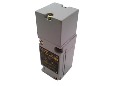 OMRON E2P-N15Y11