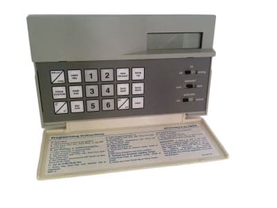 INVENSYS HT233D04/411D04
