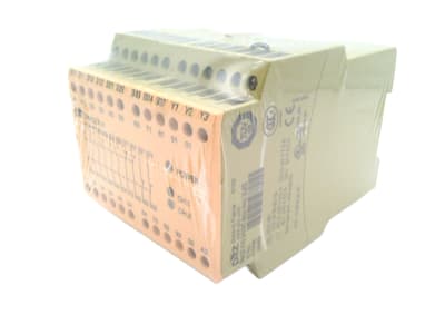 PILZ PNOZ-10-24VAC-6N/O-4N/C