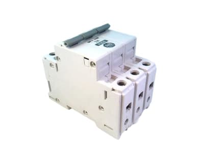 ALLEN BRADLEY 1492-CB3H030
