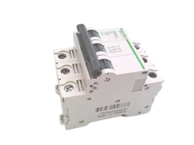 SCHNEIDER ELECTRIC 25668