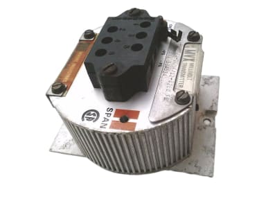 MOORE INDUSTRIES MVX/0-1MA/4-20MA/12-42DC-FL