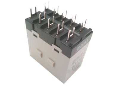 OMRON G7J-3A1B-P AC200/240