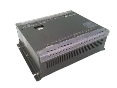 HITACHI D-28