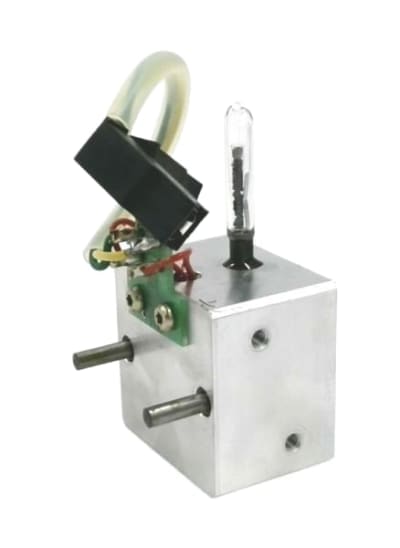 SIEMENS C79451-A3278-B83
