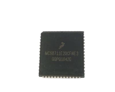 NXP SEMICONDUCTOR MC68711E20CFNE3