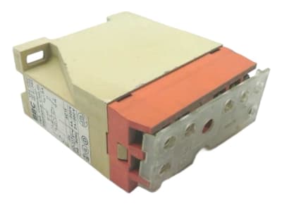 ASEA BROWN BOVERI C106.02-110-127VAC