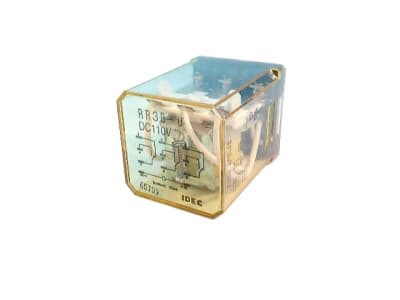 IDEC RR3B-UDC110V