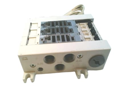 SMC VV5Q41-0303LD1