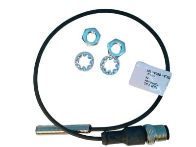 BALLUFF BES0324