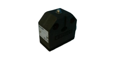 BALLUFF BNS 819-100-K-10