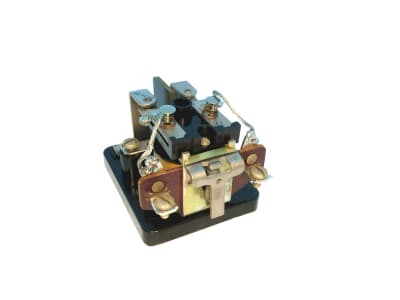 TE CONNECTIVITY PR11AY-120
