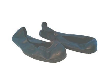 SHOES FOR CREWS LLC 50L