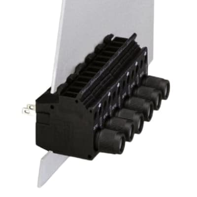 PHOENIX CONTACT DFK 4-SI(6 3X32) BK