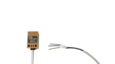 OMRON TL-Q5MC2