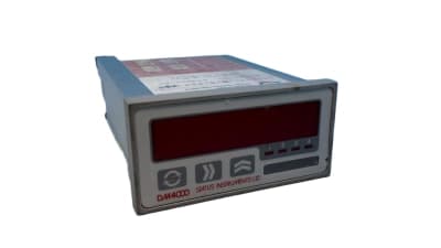 STATUS INSTRUMENTS DM4000U-00-00-000-240V