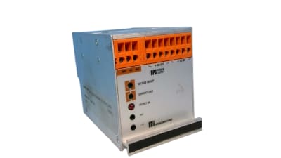 MOORE INDUSTRIES DPS/24DC/240MA/117AC-FA(DIN)