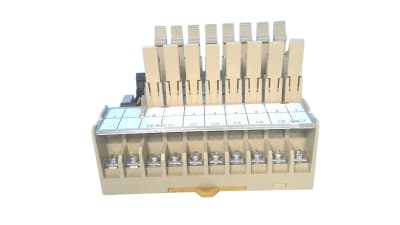 OMRON P7TF-OS08 DC12V