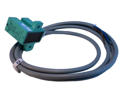 PEPPERL & FUCHS 015051