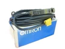 OMRON E3X-VG21