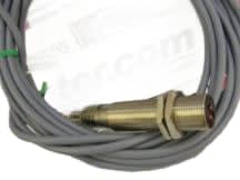 BALLUFF BOS-18M-NS-1XB-AO-C