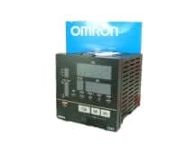 OMRON E5AK-TAA2