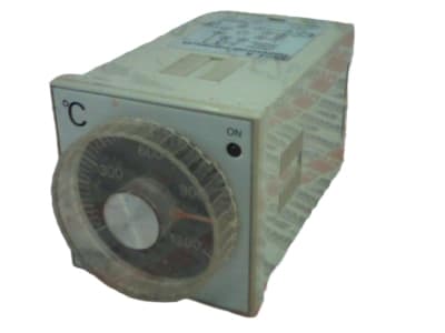 OMRON E5C2-R20K-0/1200C-AC100/110