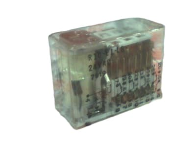 TE CONNECTIVITY R10-E1-L8-24