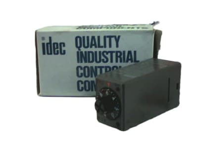 IDEC RTY-D2N-5A-10MIN-AC100-120V