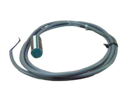 PEPPERL & FUCHS NBB5-18GM50-Z0