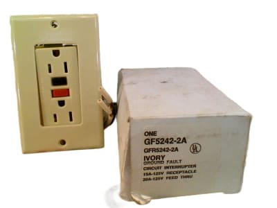 LEVITON GFR5242-2A