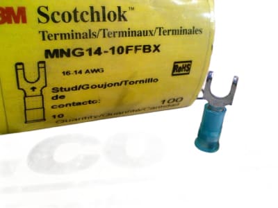 3M 7100165313