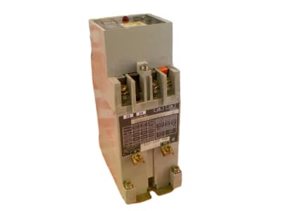 ALLEN BRADLEY 700-RT11N100Z1