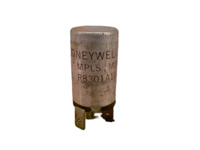 HONEYWELL R8301A-1006-1