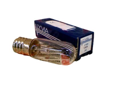 LYVIA 1754