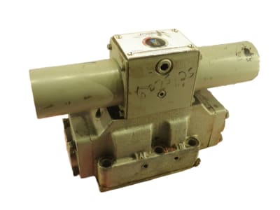 EATON CORPORATION DG5S4-068C-E-T-24DC-50