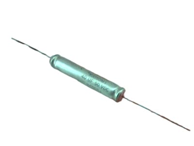 VISHAY 110D406X0050M1