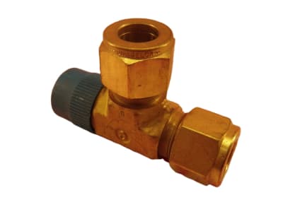 SWAGELOK B-810-3-8TMT