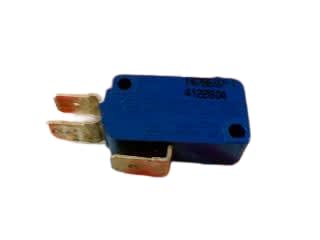 TE CONNECTIVITY 1478607-1