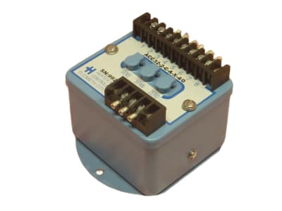 HOFFMAN CONTROLS ACC32-2-C-A-X-4/0