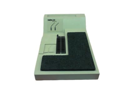 DATA I/O 715-1973-002