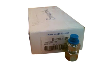 SWAGELOK SS-10M0-1-2RP