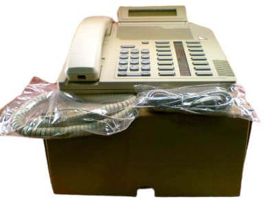 NORTEL NETWORKS M2616DIA