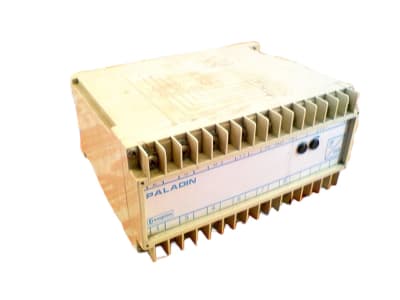 TE CONNECTIVITY 256-TWNU-QQHG-C6-DG
