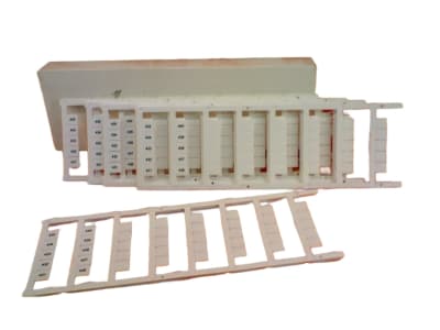 ALLEN BRADLEY 1492-MN83V431-440S