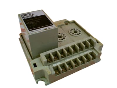 OMRON 61F-G2-AC110/220