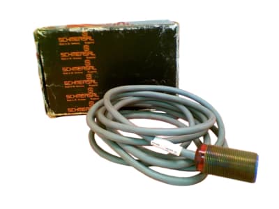 SCHMERSAL IFL 5-18M-10N