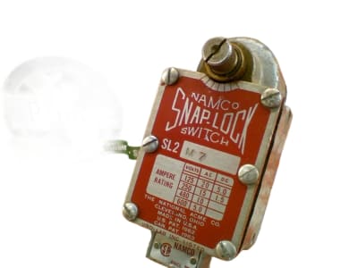 DANAHER CONTROLS SL2M7