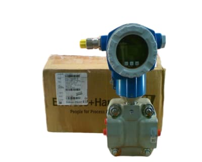 ENDRESS & HAUSER PMD70-SBC7F4DAAU