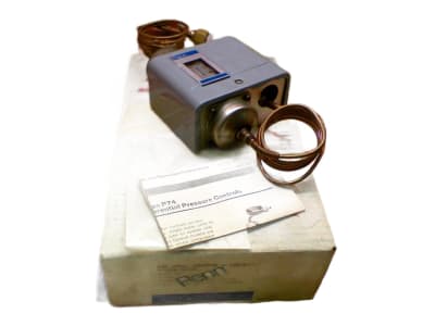 JOHNSON CONTROLS P74DA-9600